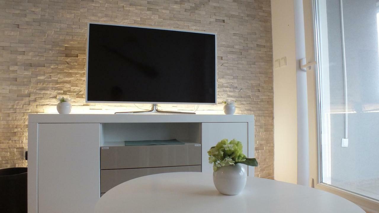 Apartment Paulina Novalja Dış mekan fotoğraf